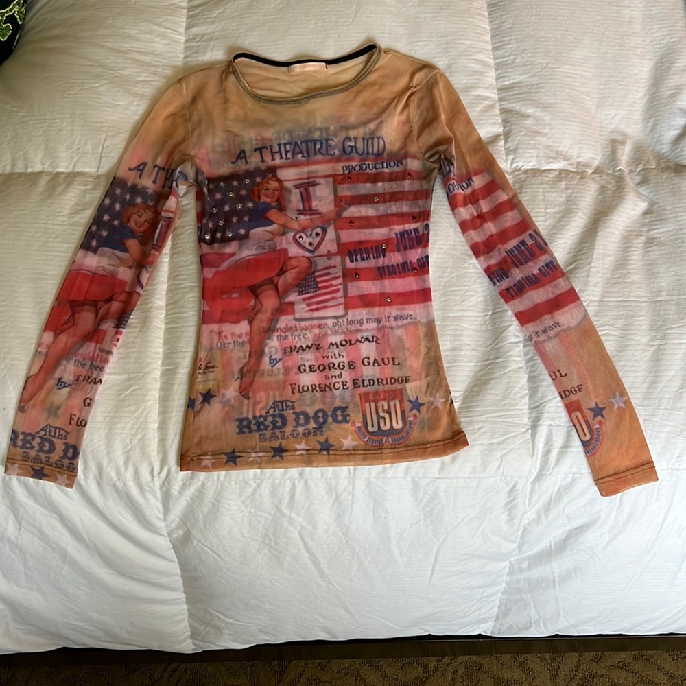 Vintage Forever 21 mesh embellished top. 100% nylon . Size S